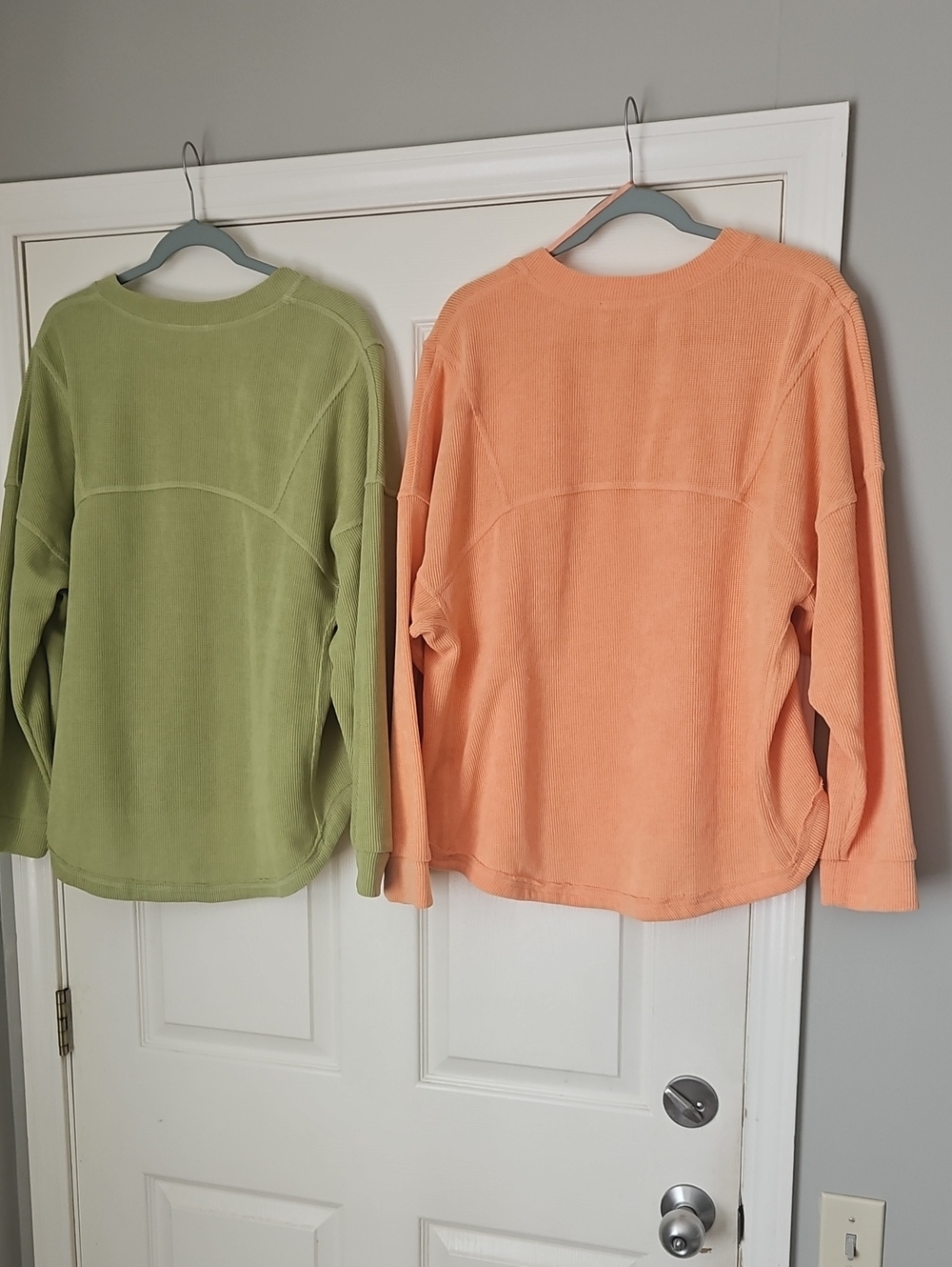 New in Orange And Lime Green - Picture 4 of 4